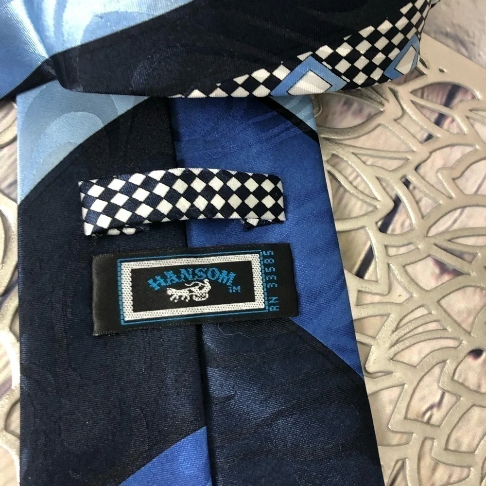 Blue Black and White Diamond Design Men’s Tie